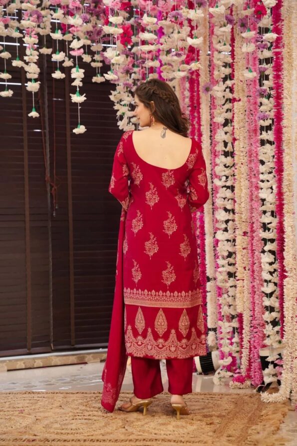 Red Summer Kurti Set with Dupatta – Elegant Ethnic Wear for Women